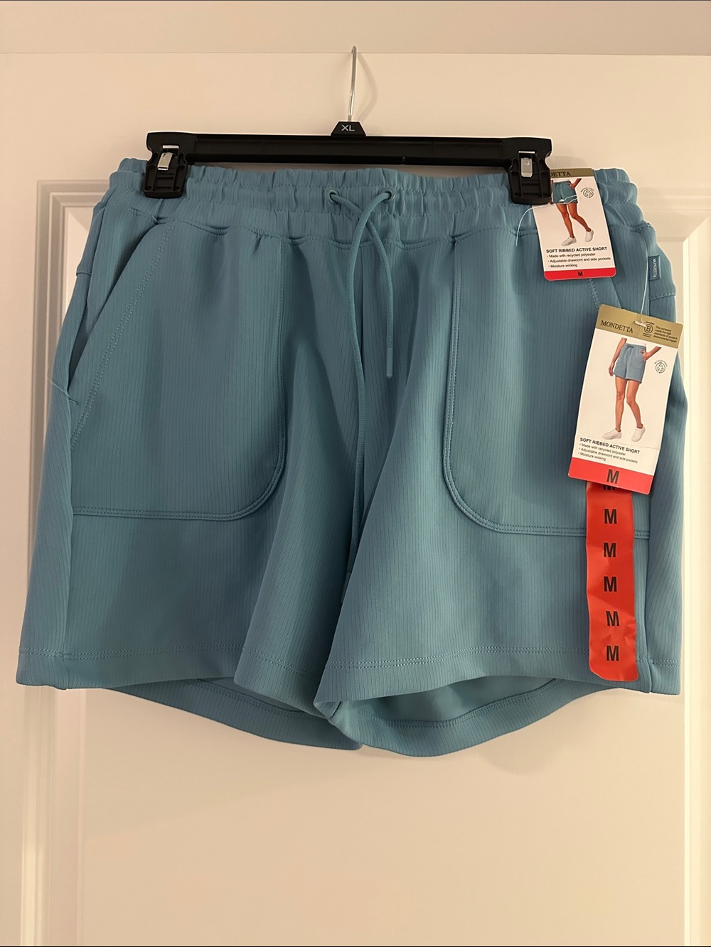 Mondetta Soft Ribbed Active Shorts Blue Size M NWT Pockets